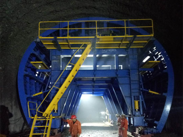 隧道襯砌臺車的安裝步驟有哪些？