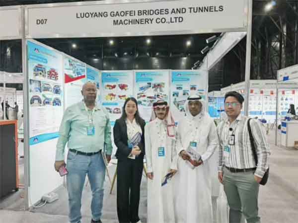 展會(huì)現(xiàn)場